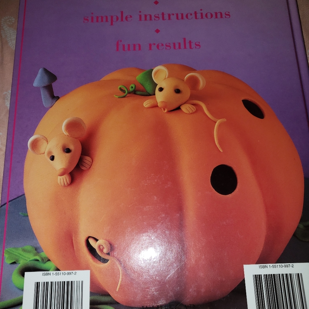50 Easy Cakes by Debbie Brown Great ideas Cookbook cake decoration - Picture 9 of 9